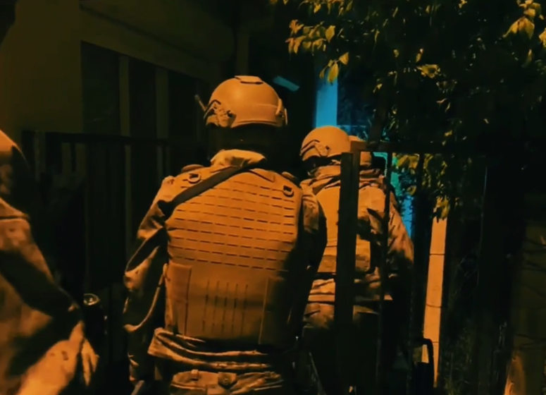 DEAŞ’a 4 İlde Eş Zamanlı Operasyon: 13 Gözaltı, 4 Tutuklama