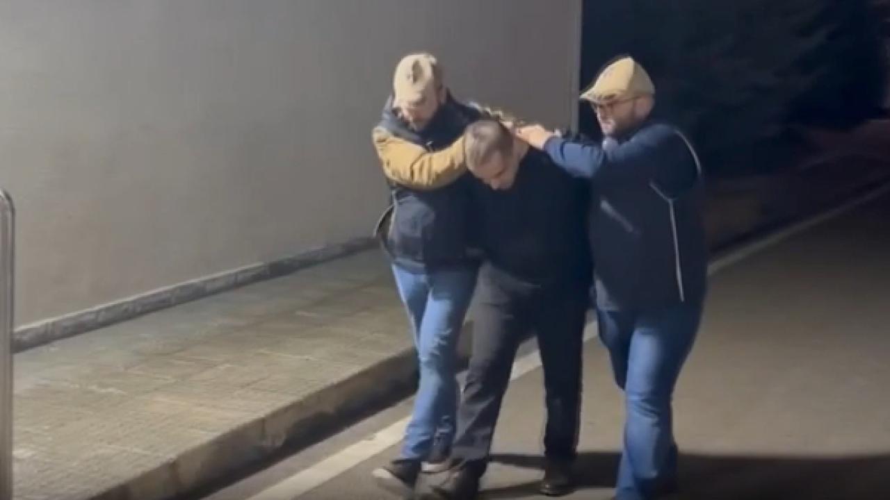 Sarı Kategoride Aranan Firari FETÖ Üyesi Binbaşı Yakalandı