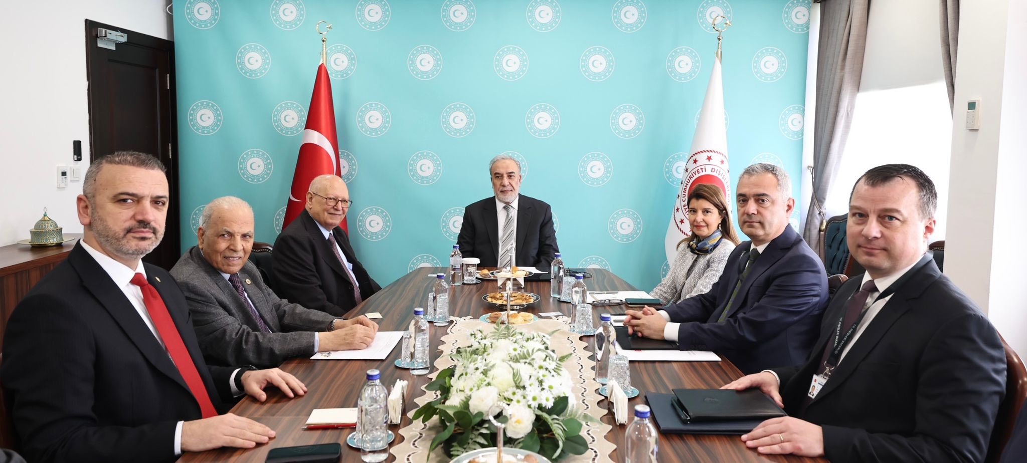 Dışişleri Bakan Yardımcısı Kulaklıkaya, UHİK Heyetini Kabul Etti