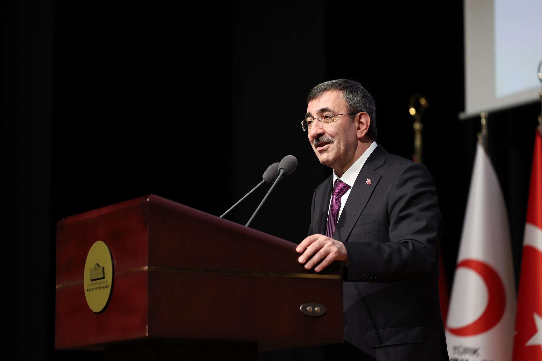 Cumhurbaşkanı Yardımcısı Yılmaz: “Eski Dünya Artık Geride Kalıyor”