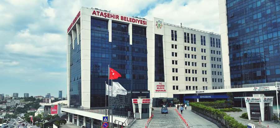 Ataşehir Belediyesi’ne Rüşvet Operasyonu: Belediye Başkanı Onursal Adıgüzel Dahil 18 Gözaltı
