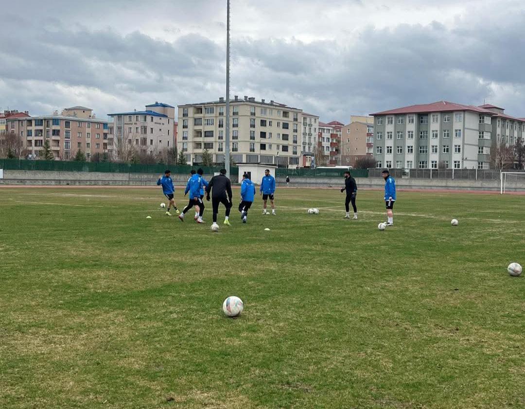 Kars 36 Spor’da Hakkari Zap Spor Mesaisi Sürüyor