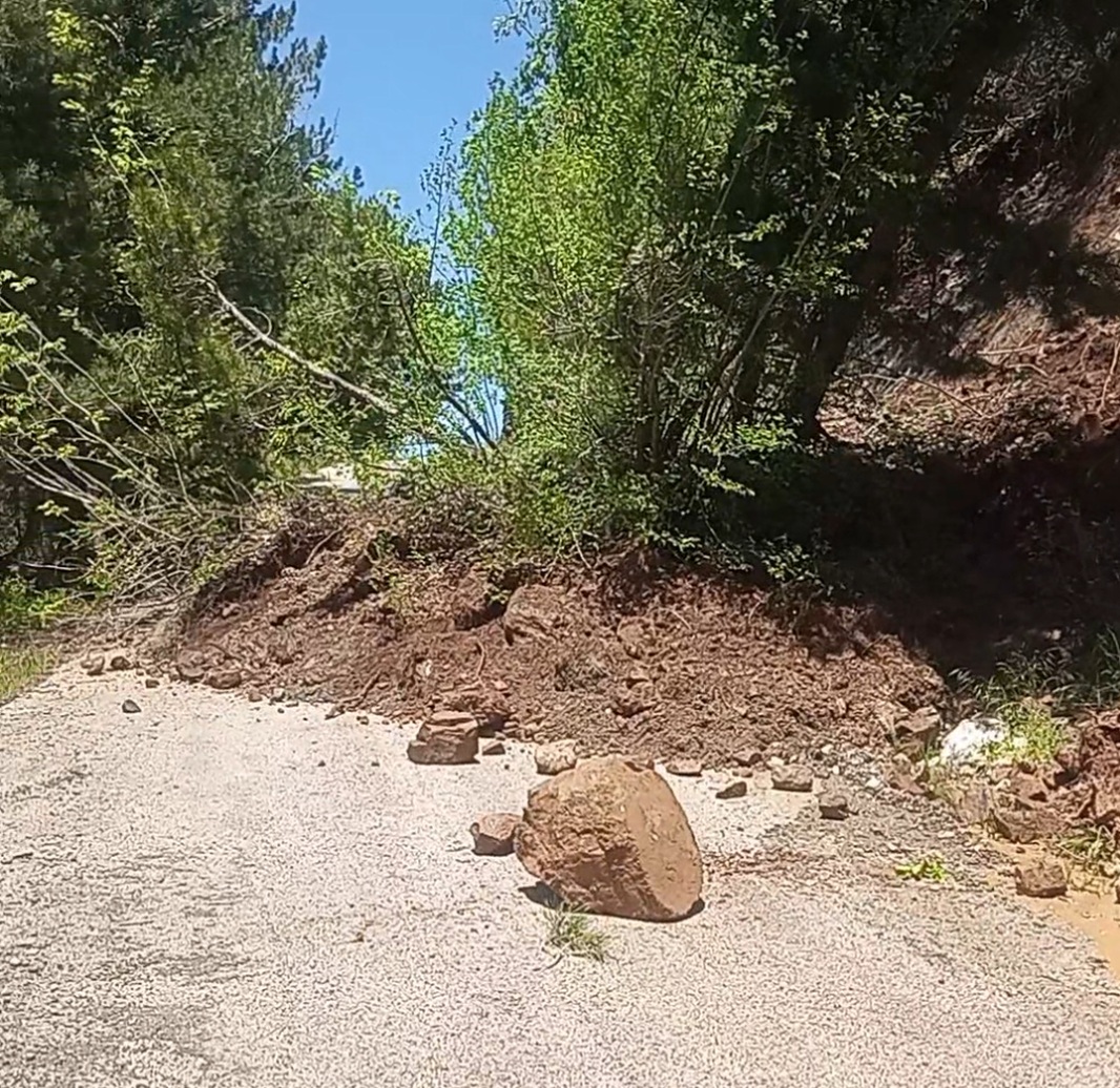 Osmaniye’de Şiddetli Yağış Sonrası Heyelan: Mitisin Yolu Kapandı