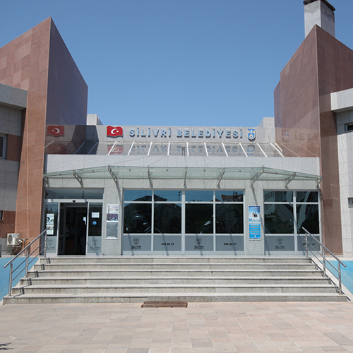 Silivri Belediyesi’ne Yolsuzluk Operasyonu: Belediye Başkanı Bora Balcıoğlu Dahil 17 Gözaltı